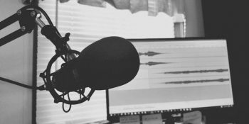 micophone podcast